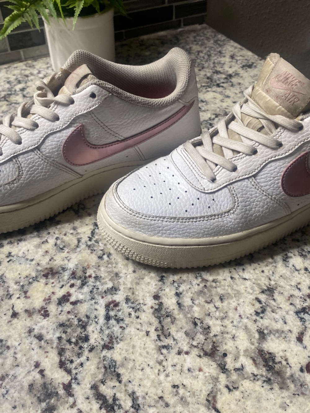Women’s Nike Airs